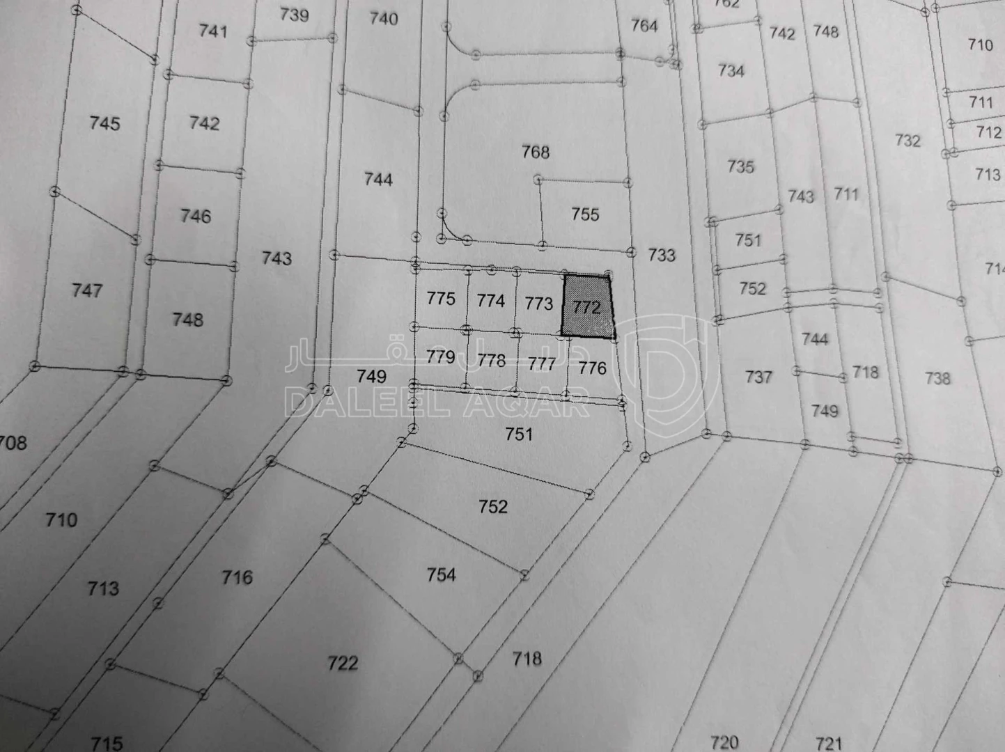 أرض في الزرقاء / ابو الزيغان / دوقره / بجانب مثلث دوقره  - 15,000 دأ - صورة 1