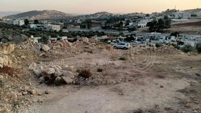 أرض - أرض مميزة في جرش خلف حراج السيارات - 30000 دأ
