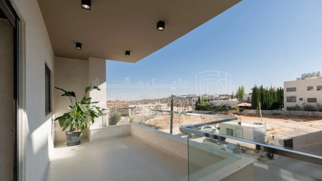 شقة - ناعور - طريق البحر الميت  - 100000 دأ