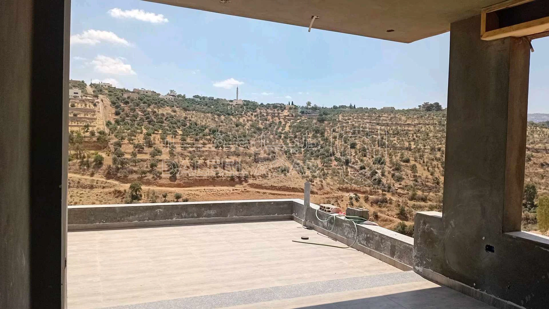 أرض في السلط الصبيحي ابو الهيل  - 100,000 دأ - صورة 1