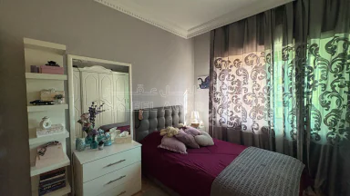 شقة في شقه في ،عمان، الجبيهه ،قرب الجامعه الاردنيه  - 68,000 دأ - صورة NaN