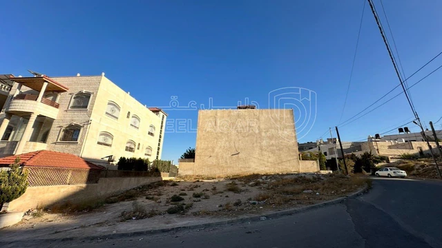 أرض في الزرقاء الجديدة - البتراوي - بالقرب شارع الوينك - 87,000 دأ - صورة NaN