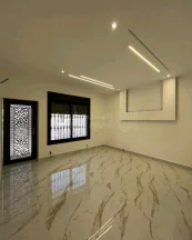شقة - طبربور خلف بنك الاسكان  - 69000 دأ