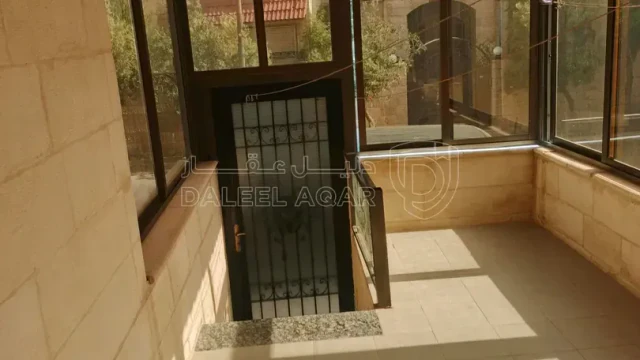شقة - شقه  للبيع 150متر مع ترس  سوبر ديلوكس بالقرب  - 71000 دأ