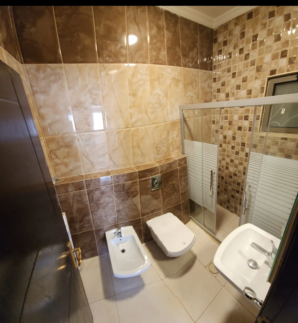 شقة في Hefdhi Malhis. St - 78,000 دأ - صورة 1