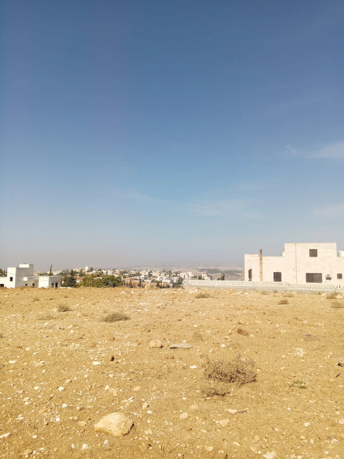 أرض في اراضي ناعور - 160,000 دأ - صورة 1