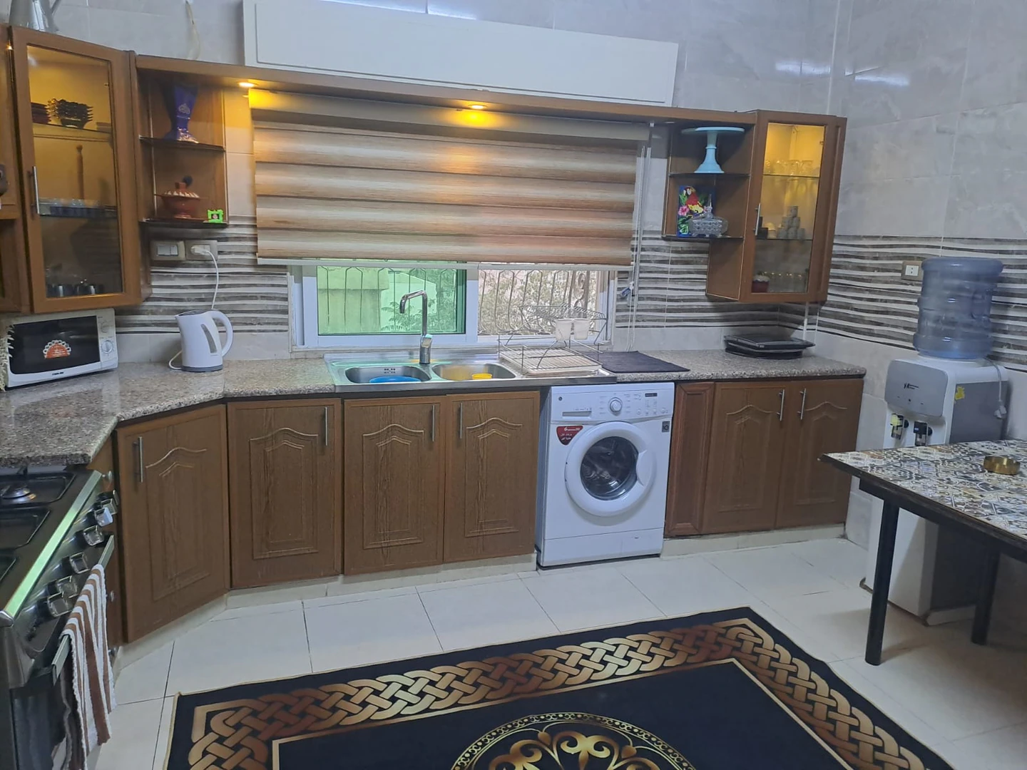 شقة في ضاحية الاستقلال  - 46,000 دأ - صورة 1