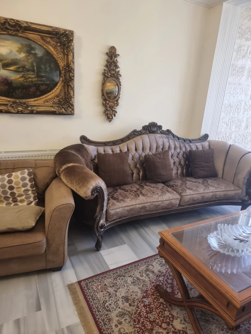شقة في ضاحيه الرشيد  - 110,000 دأ - صورة 1