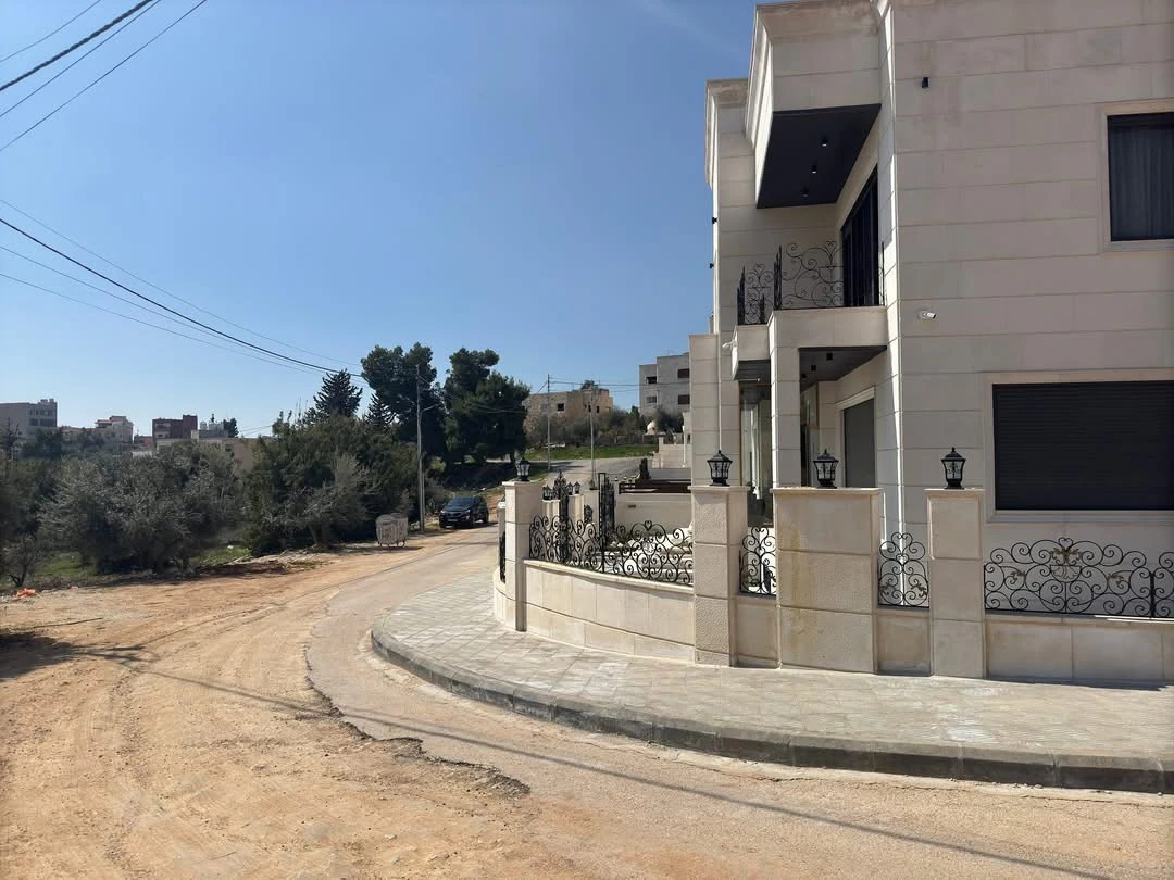 أرض في القريه بلال الحديب  - 170,000 دأ - صورة 1