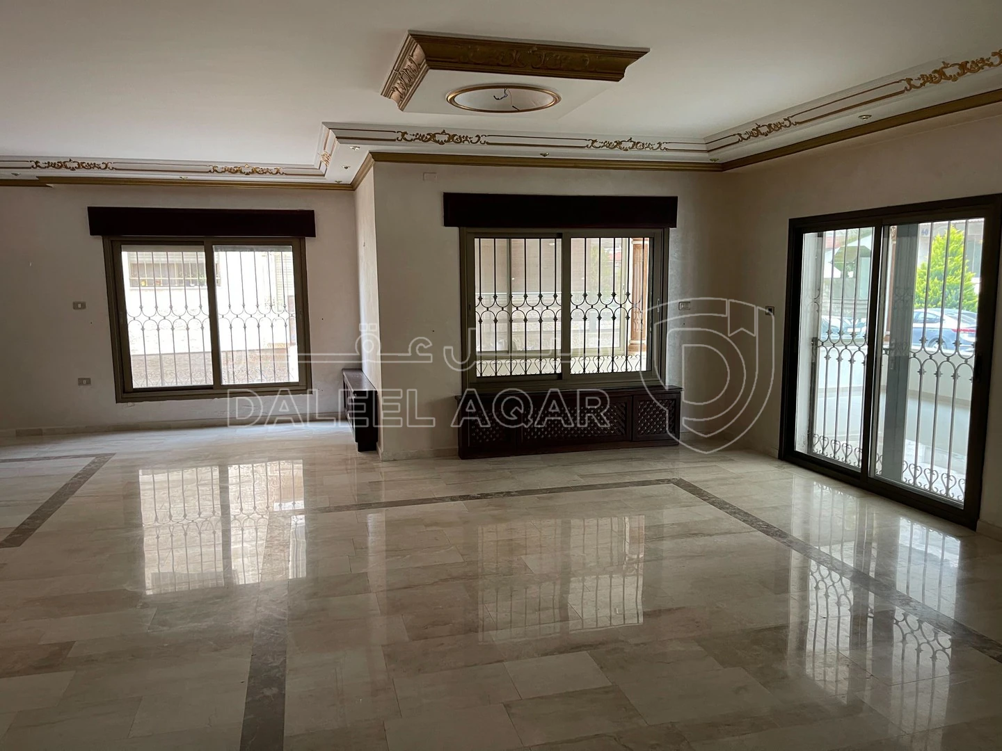 شقة في Tlaa Al ali, Khalda  - 345,000 دأ - صورة 1