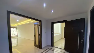 شقة في دير غبار - شارع هاشم السقاف قرب صيدلية الندى - 230,000 دأ - صورة NaN