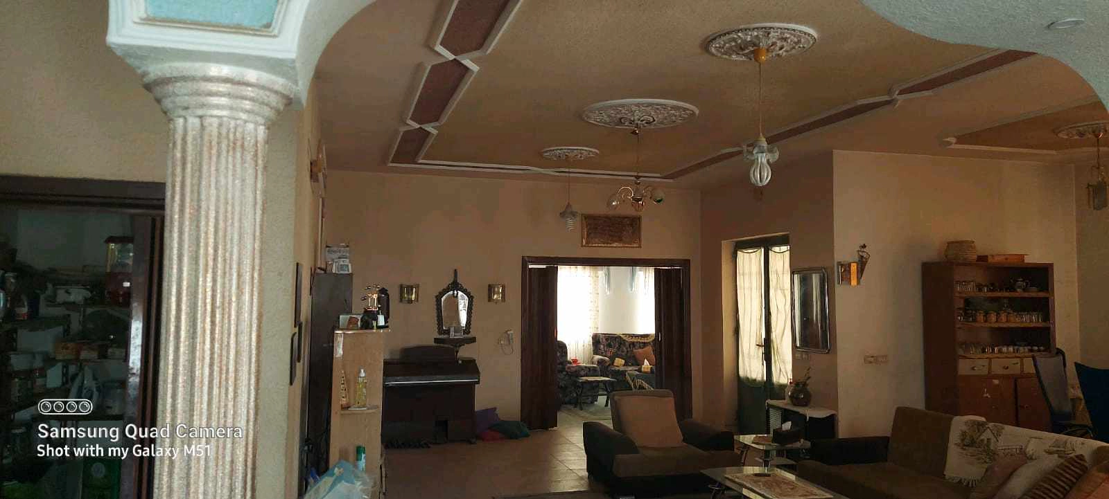 مبنى في فيلا للبيع  - 230,000 دأ - صورة 1