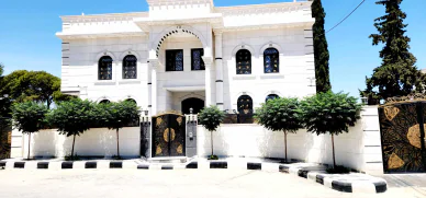 فيلا/منزل - عمان اليادوده خلف الزيكو مول - 290000 دأ