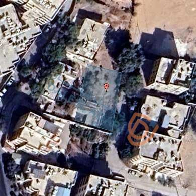أرض - اتوتستراد الزرقاء خلف كازية جو بترول - 55000 دأ