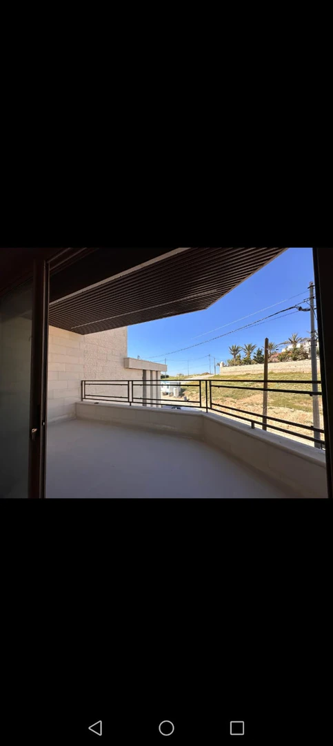 شقة في بالقرب من مديرية شؤون الأفراد - 160,000 دأ - صورة 1