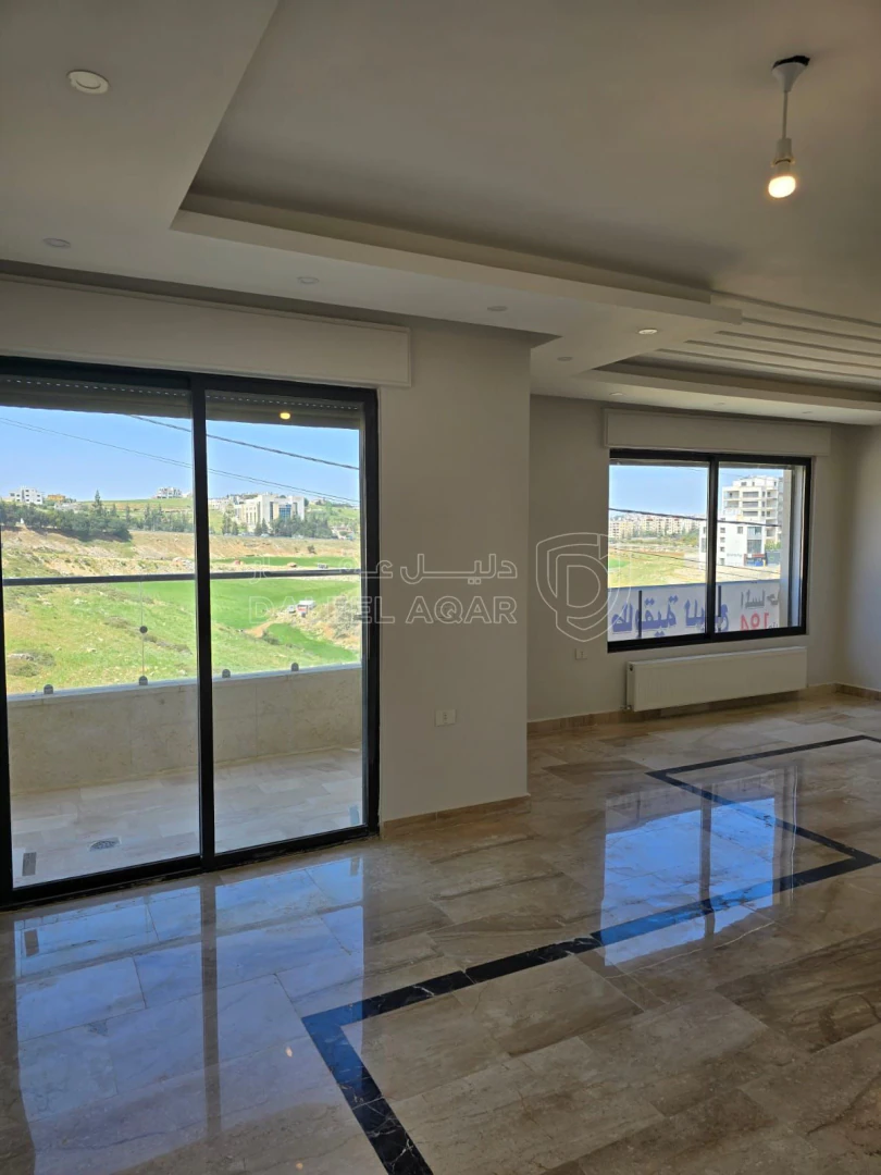 شقة في ديرغبار شارع ال60 - 165,000 دأ - صورة 1