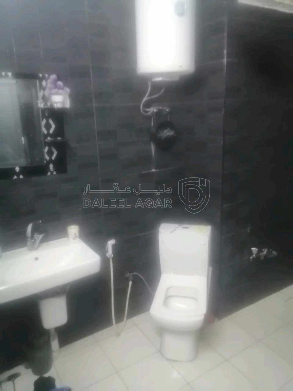 شقة في الذراع الغربي  - 26,000 دأ - صورة 1