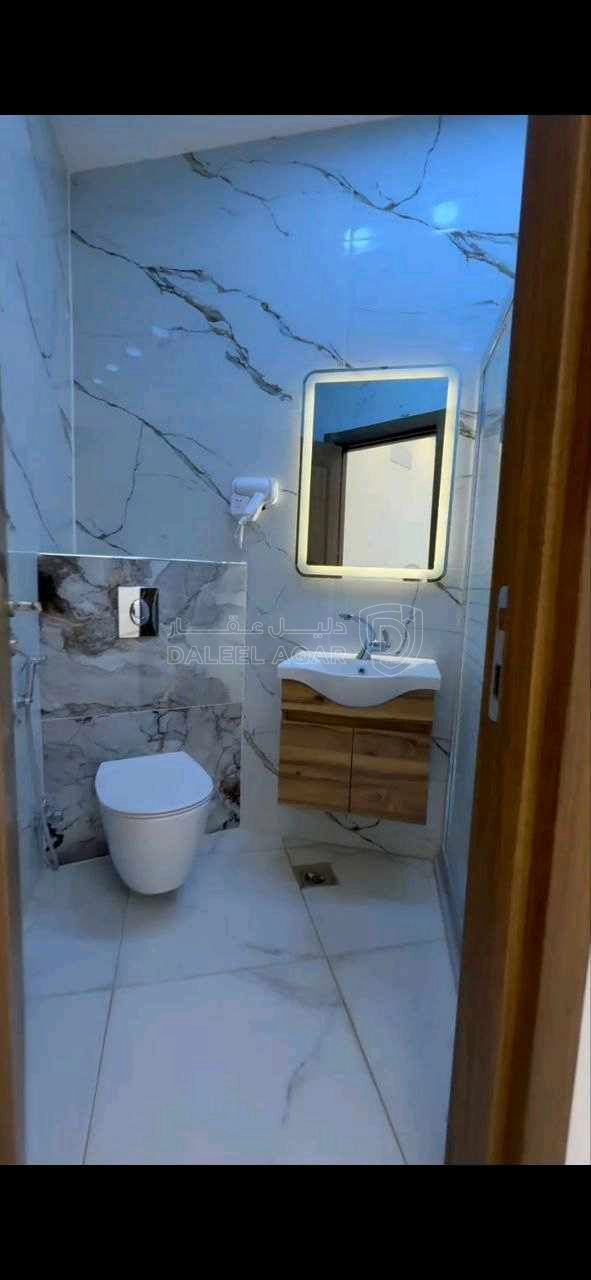 شقة في عمان، الجبيهة حي المنصور - 115,000 دأ - صورة 1
