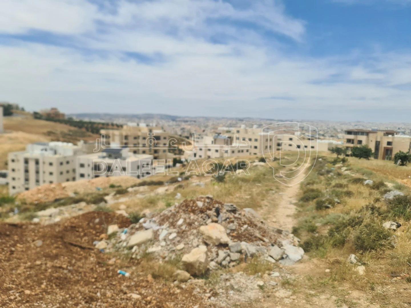 أرض في شارع لبنان - 325,000 دأ - صورة 1