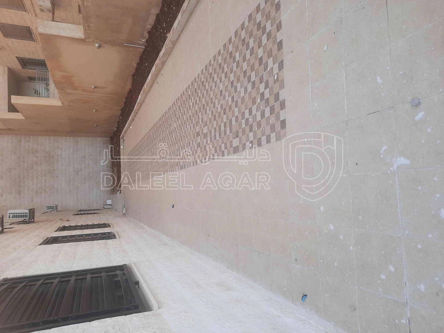 شقة في شقة ارضية مع حدائق للبيع في عرجان - 115,000 دأ - صورة 1