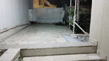 مبنى في ماركا الشماليه حي المزارع ت 0796198119 - 80,000 دأ - صورة NaN