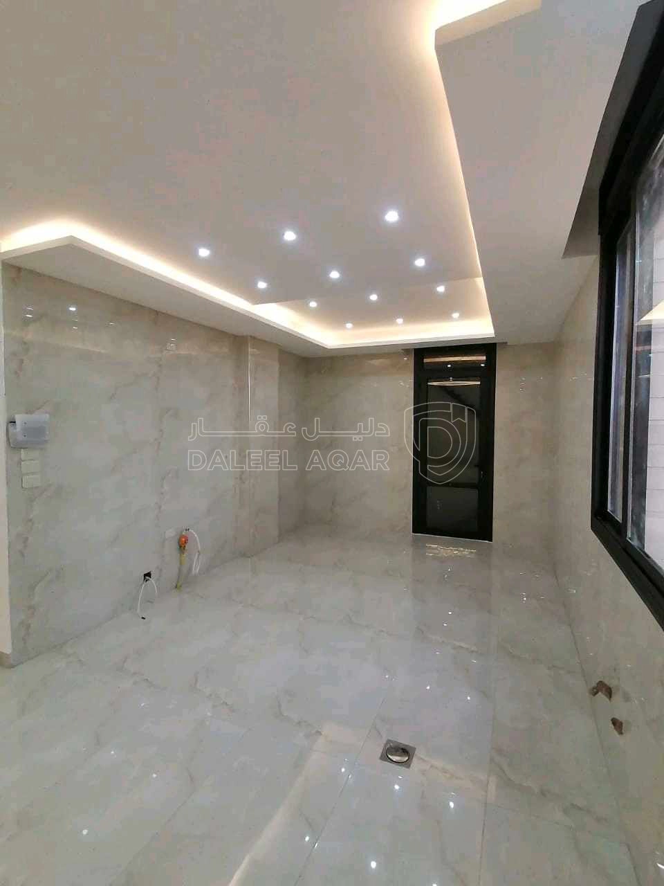 شقة في البنيات - 130,000 دأ - صورة 1