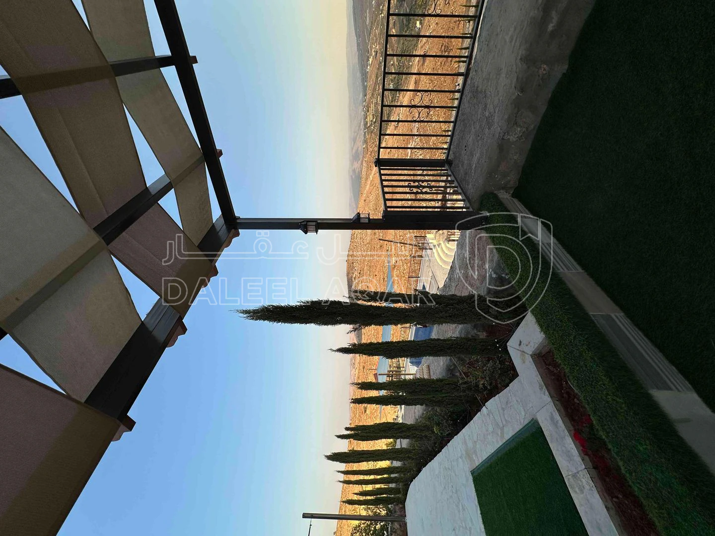 مزرعة/شاليه في مزرعة للبيع في دحل بسعر مغري جدا  - 175,000 دأ - صورة 1