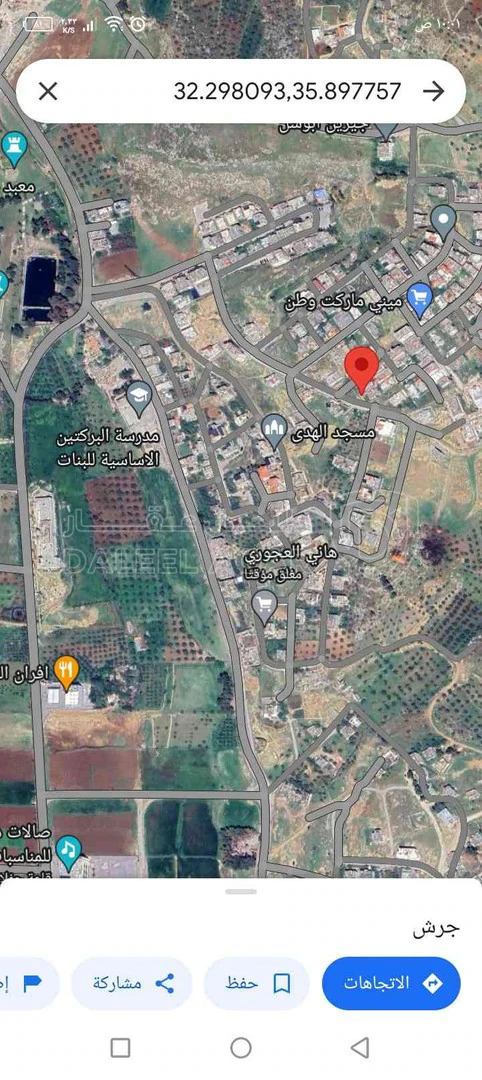 أرض في نمرة سكنية للبيع اسكان التطوير الحضري مطلة وعلى شارعين شرق البركتين وواصل كافة الخدمات - 24,000 دأ - صورة 1