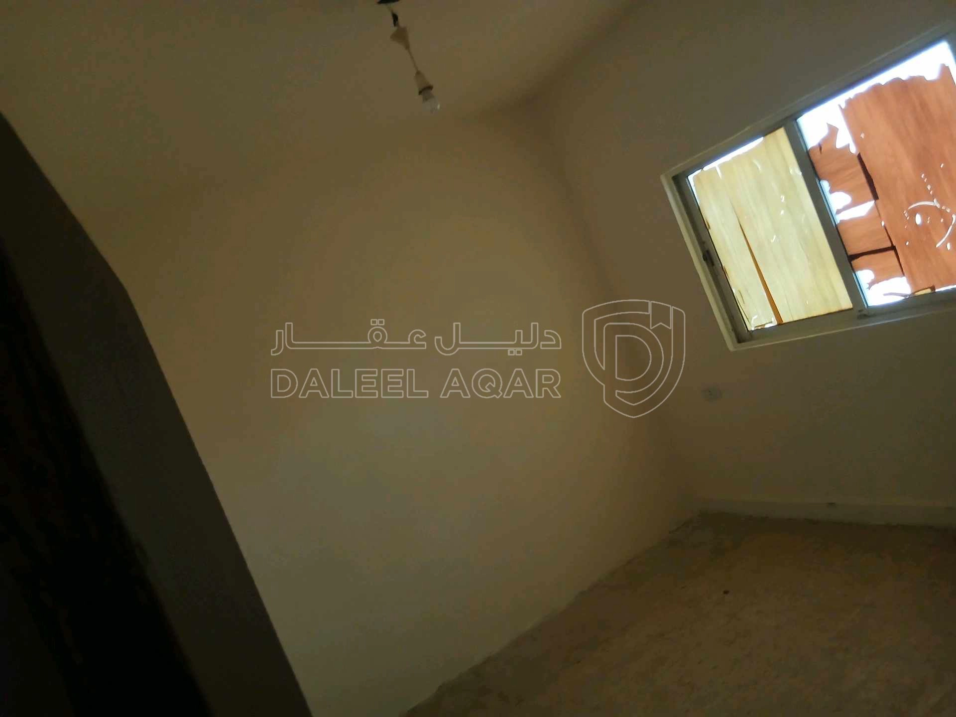 شقة في الذراع الغربي  - 19,000 دأ - صورة 1