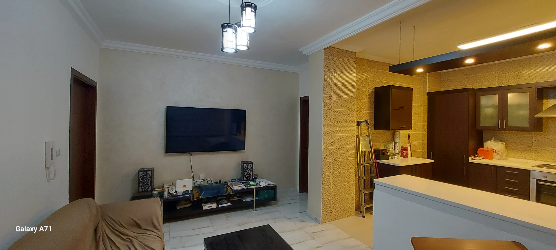 شقة في عمان - الكرسي - 77,000 دأ - صورة 1