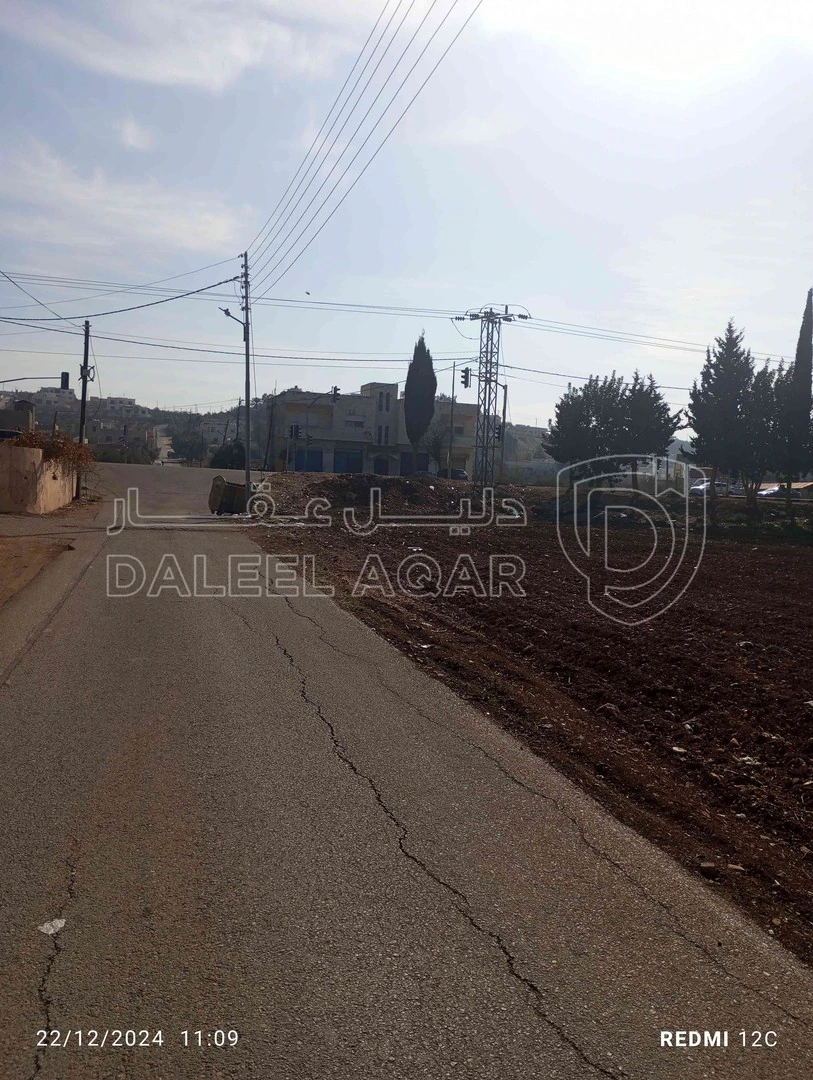 أرض في حسبان الشارع الرئيسي بعد البلديه - 220,000 دأ - صورة 1
