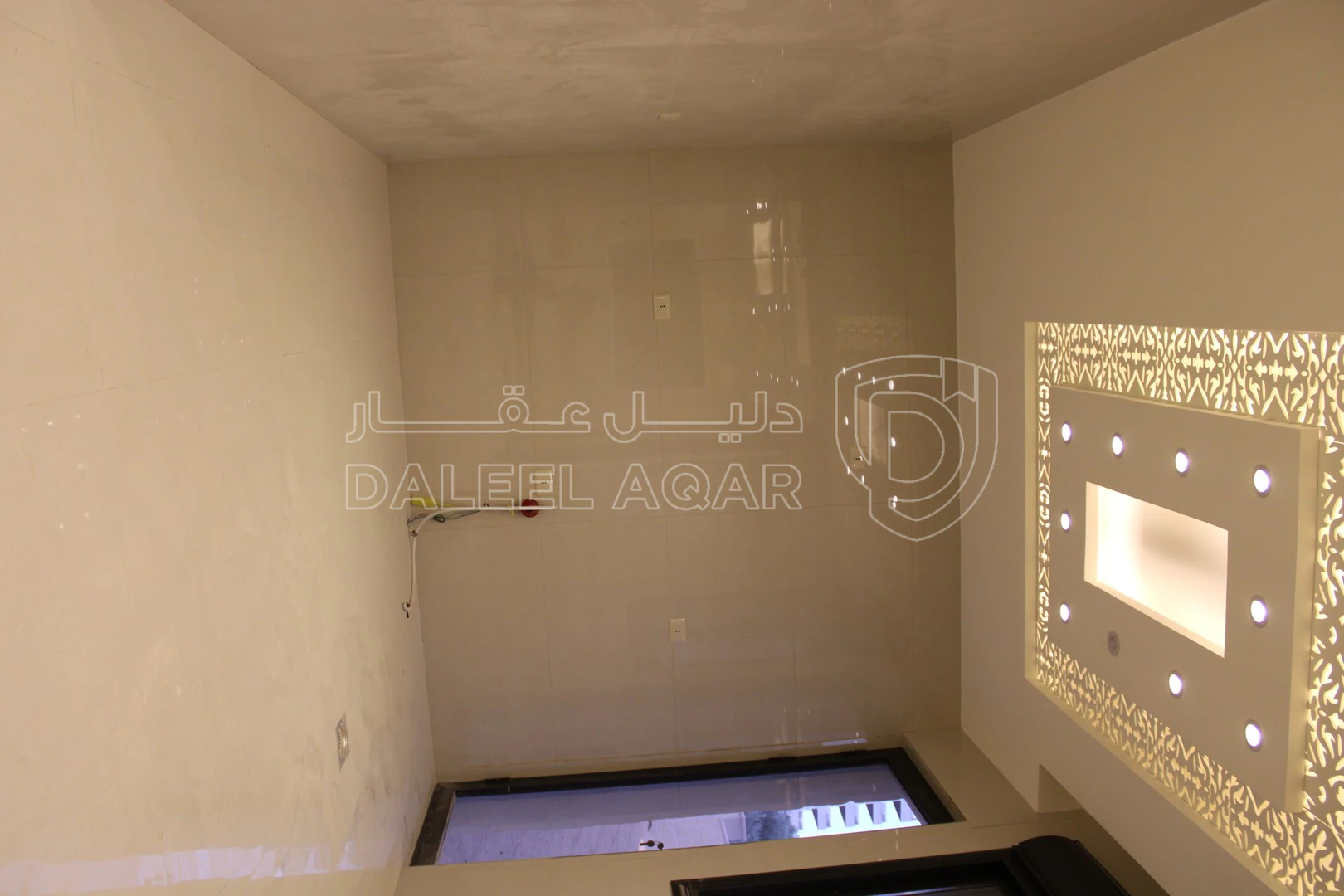 شقة في الجبيهه ام زويتينه  - 79,000 دأ - صورة 1