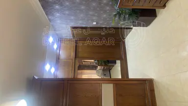 شقة - عمان عرجان شارع صقر قريش - 105000 دأ