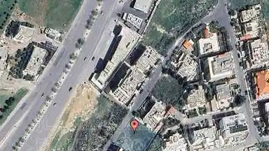 أرض - شمال غرب قمة افرست بـــــــ200م - 440400 دأ