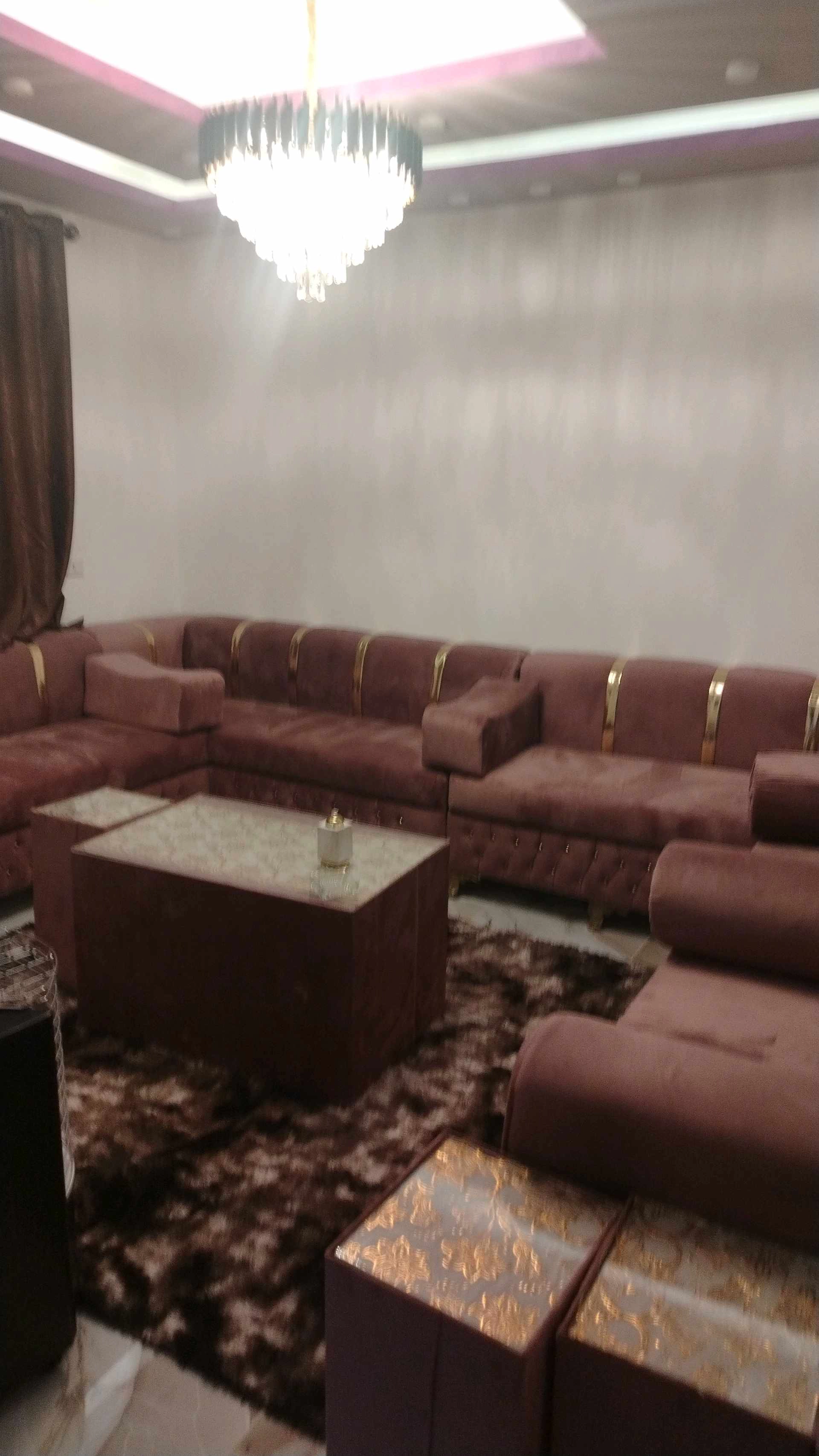 مبنى في وادي موسى - 90,000 دأ - صورة 1