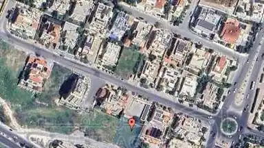 أرض - شارع البراغم الموازي ل شارع مهاتما غاندي  - 600000 دأ