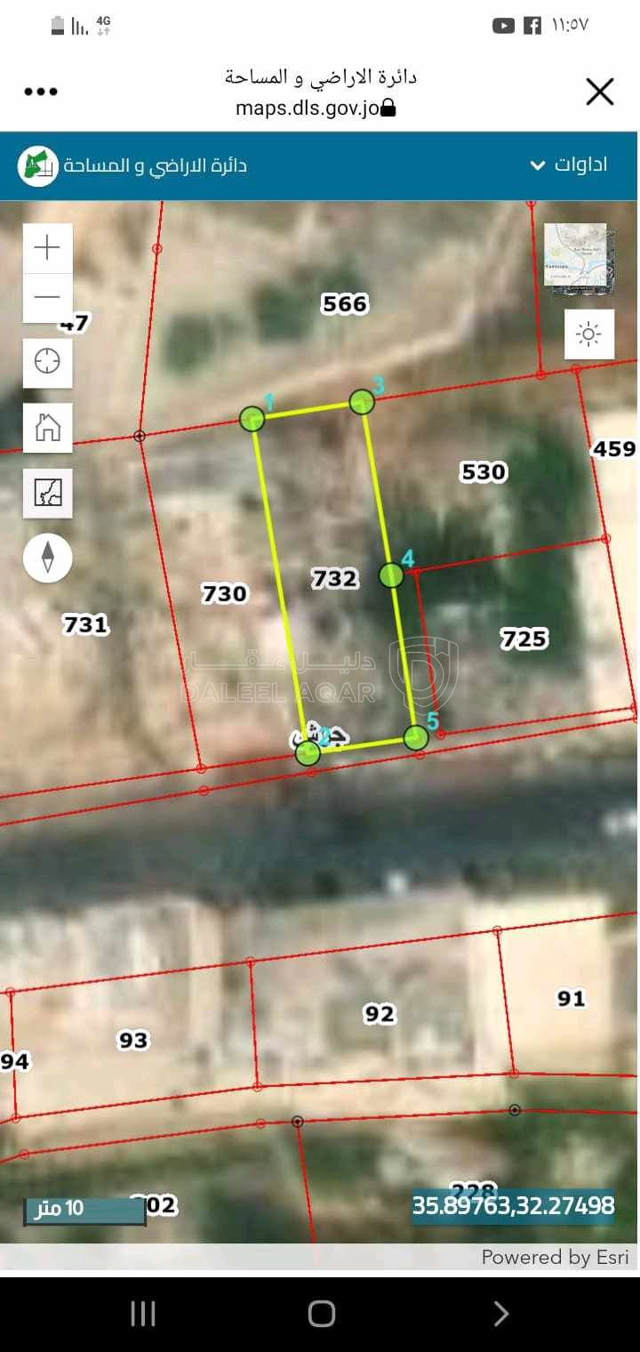 أرض في جرش شارع المنتزه - 125,000 دأ - صورة 1