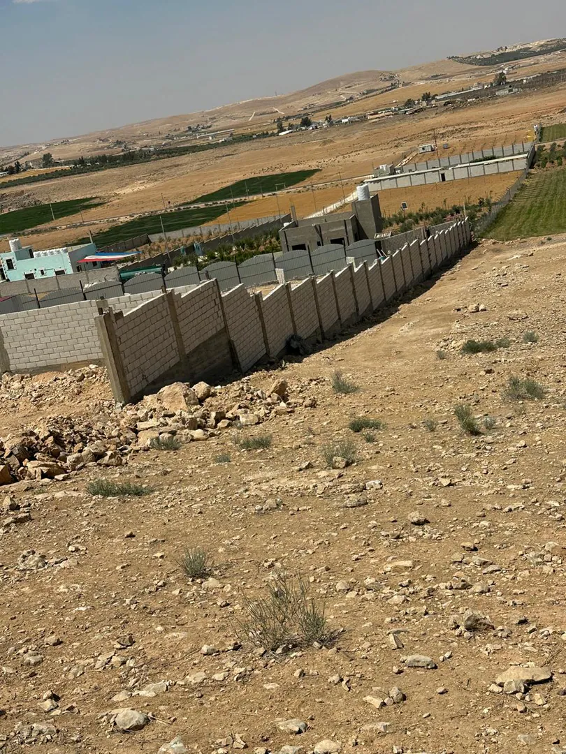 أرض في قطعه ارض في الخربه السمرا مميزه  - 28,000 دأ - صورة 1