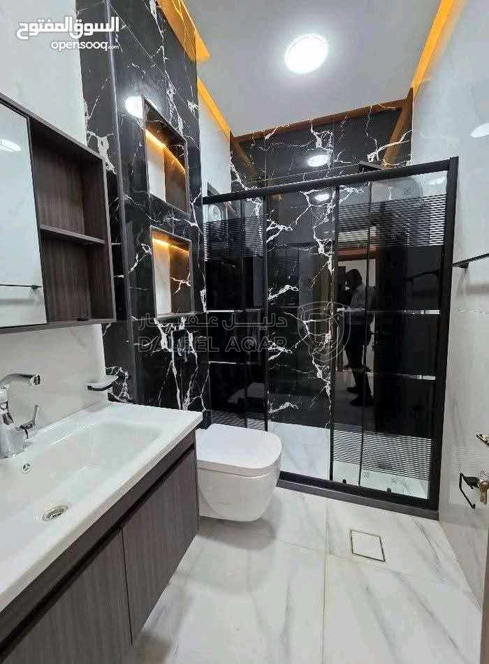 شقة في العقبة السكنية الثامنة  - 69,000 دأ - صورة 1