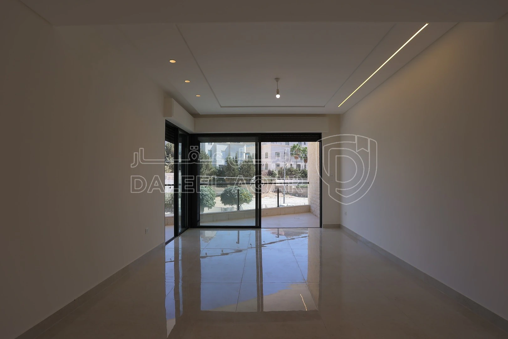 شقة في عمان دابوق - 385,000 دأ - صورة 1
