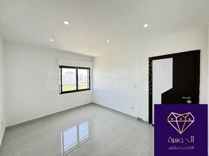 شقة في طابق اخير مع روف دوبلكس فاخر لم يسكن لقطه وبسعر مغري جداااا عرض خاص ع اخر شقة أرقى مناطق الجبيهة ام زويتنه  - 105,000 دأ - صورة 1