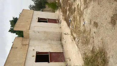 مزرعة/شاليه - الغور قبل الجوفة وبعد سد الكفرين في منطقة المشرفة  - 69000 دأ