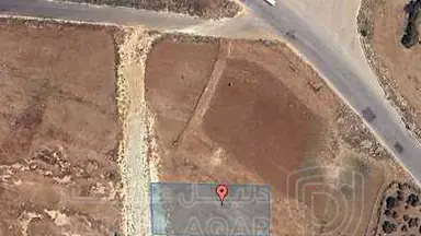 أرض - قرب الجامعة التطبيقية - 115000 دأ