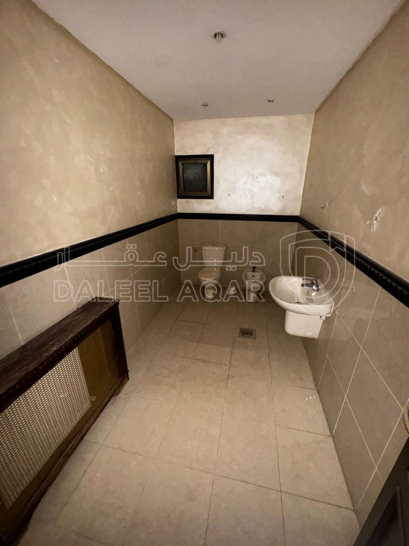 شقة في Abdoun - 200,000 دأ - صورة 1