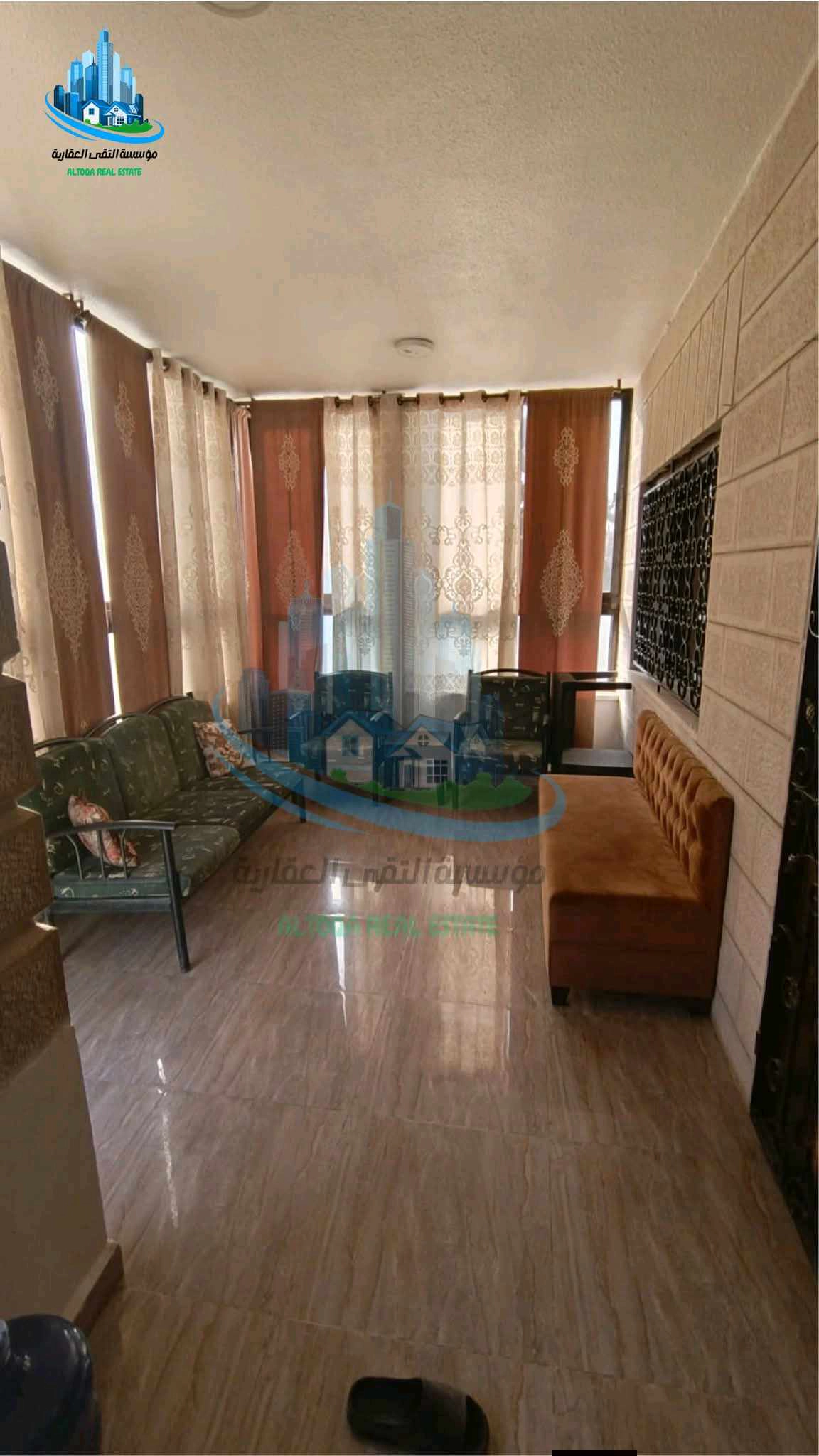 مبنى في الزرقاء الجديده دوار الجي كي - 275,000 دأ - صورة 1
