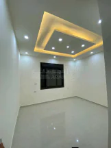 شقة - اربد دوار صحارى باتجاه قصر العوادين - 67000 دأ