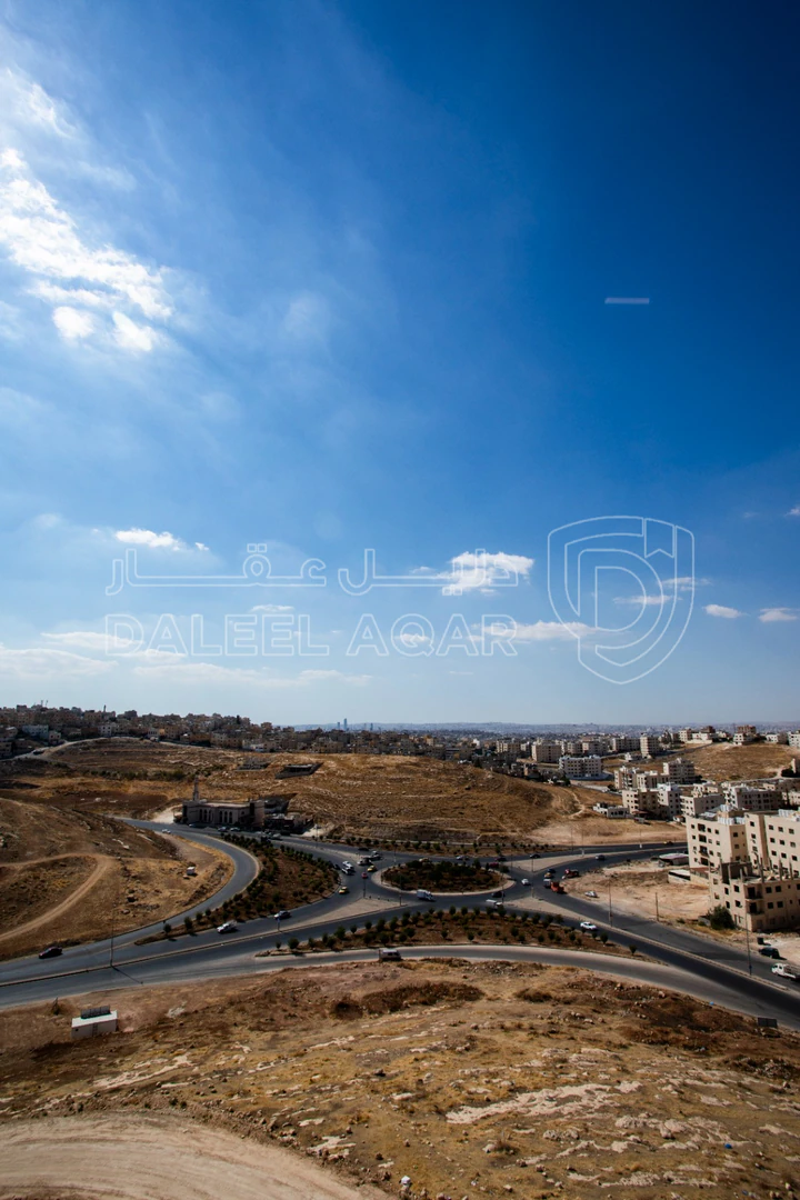 شقة في ابو علندا قرب دوار الحكمة - 50,500 دأ - صورة 1