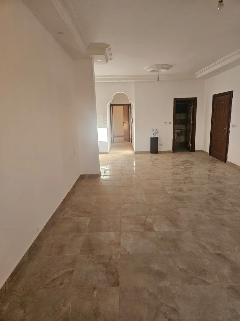 شقة في السلط - نقب الدبور  - 56,000 دأ - صورة 1