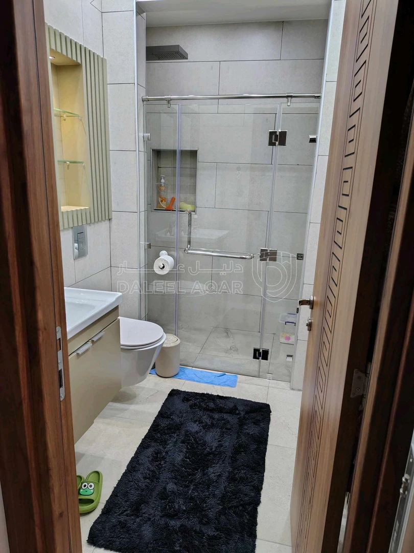 شقة في البنيات شارع البنيات الرئيسي  - 135,000 دأ - صورة 1
