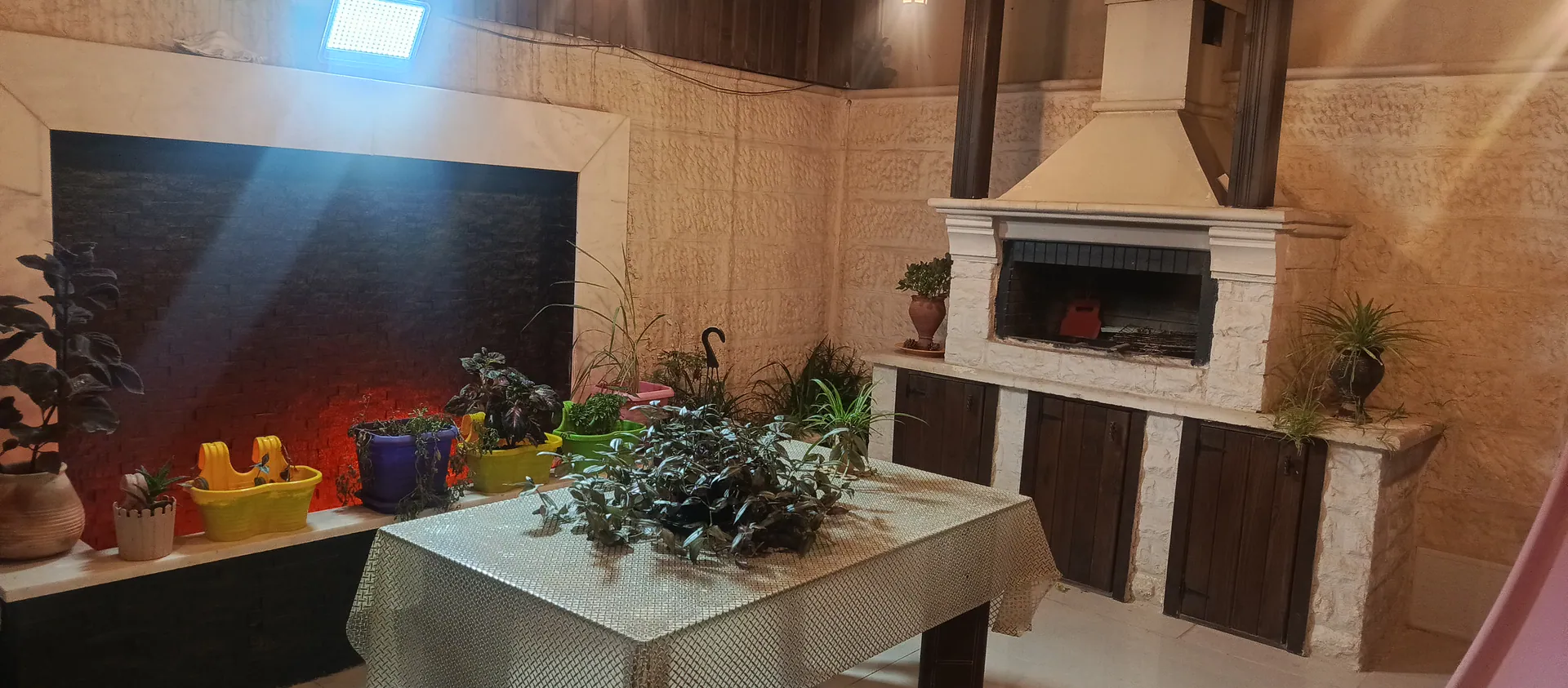 شقة في الحبيهه حي المنصور شارع الاردن - 90,000 دأ - صورة 1